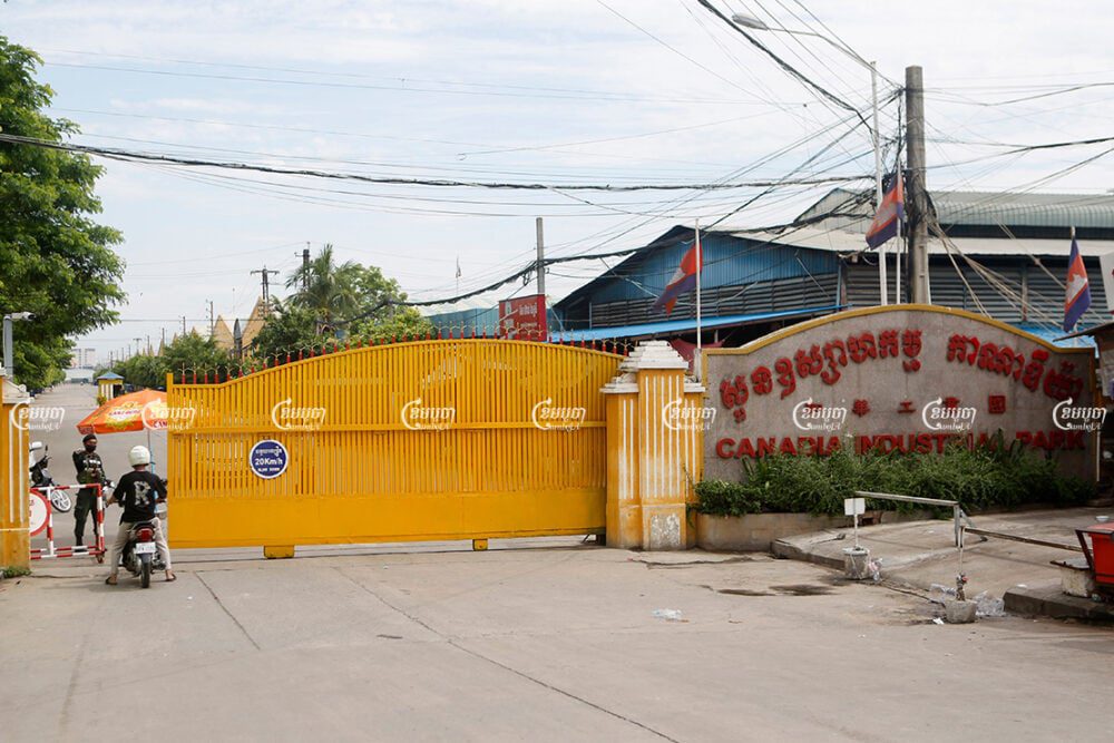 All garment factories in Phnom Penh and Takhmao were ordered shut during the lockdown, suspending the jobs of approximately 500,000 workers, April 23, 2021. CamboJA/ Panha Chhorpoan