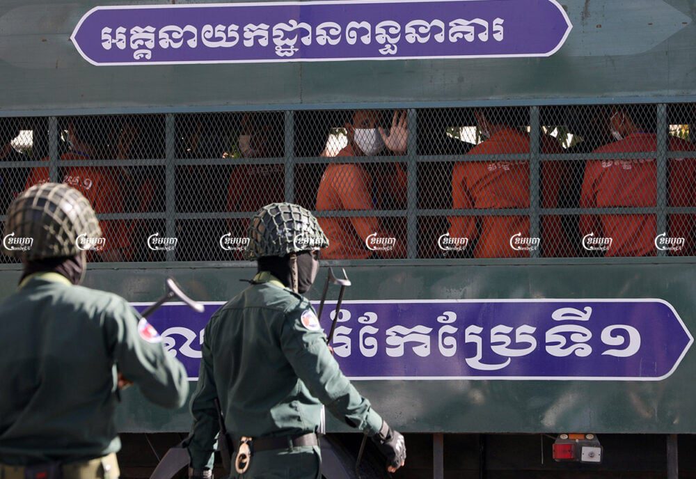 Activists with Khmer Thavrak and Khmer Student Intelligent League arrive at the Phnom Penh Municipal Court to join their hearing, July 27, 2021. CamboJA/ Pring Samrang
