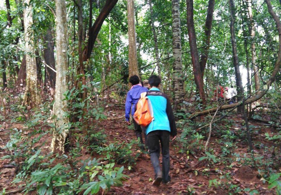 Met Malen and her colleague patrols the forest and protects natural resources from loggers in Phnom Chreap Treyksan community, October 2020. Supplied