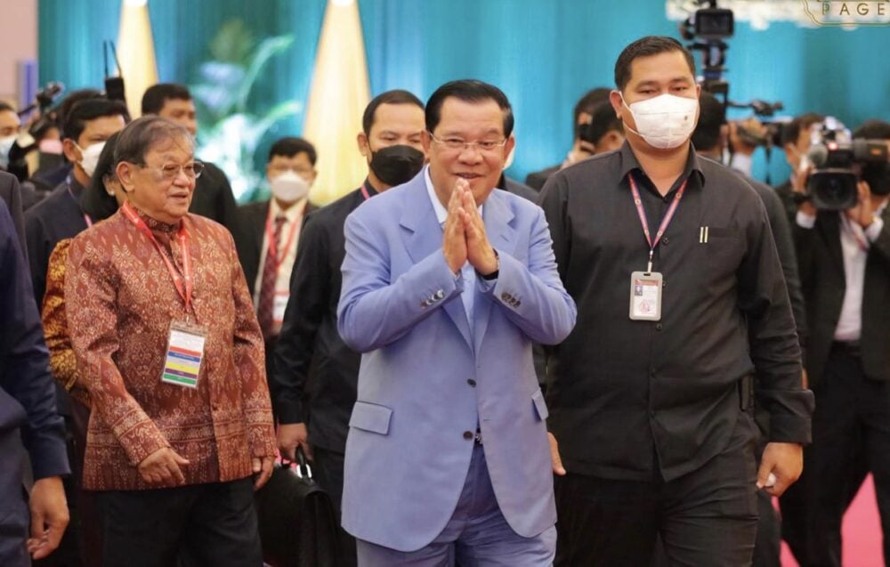 Prime Minister Hun Sen meets with more than 5,000 journalists in Phnom Penh on December 14, 2022. Prime Minister Hun Sen's Facebook Page