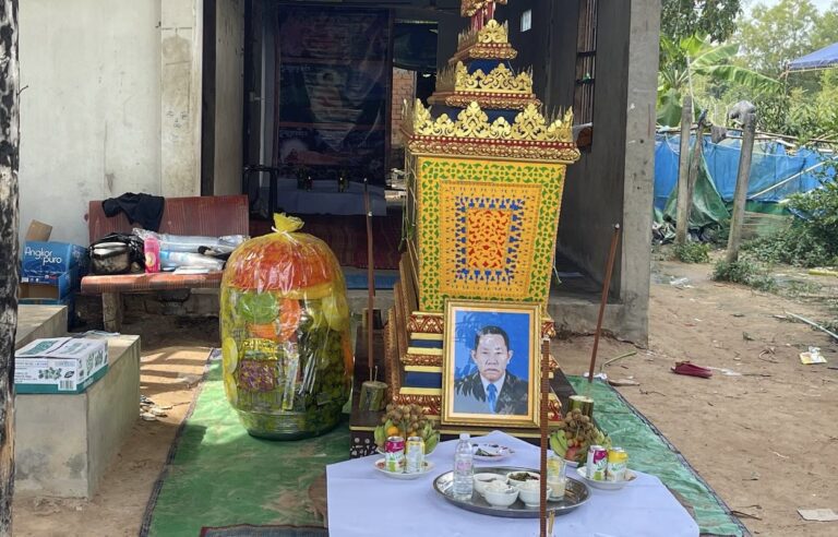 Family members of slain journalist Chhoeung Chhoeng hold his funeral at his home in Nokor Thom district, Siem Reap province, on Dec. 8, 2024. (Supplied)