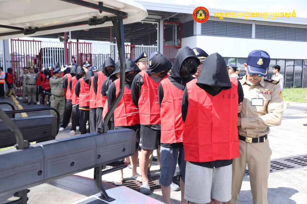 Cambodia deported 25 Japanese men for their alleged involvement in an online phone scam, on November 8, 2023. (Photo from General Immigration Department fb page)