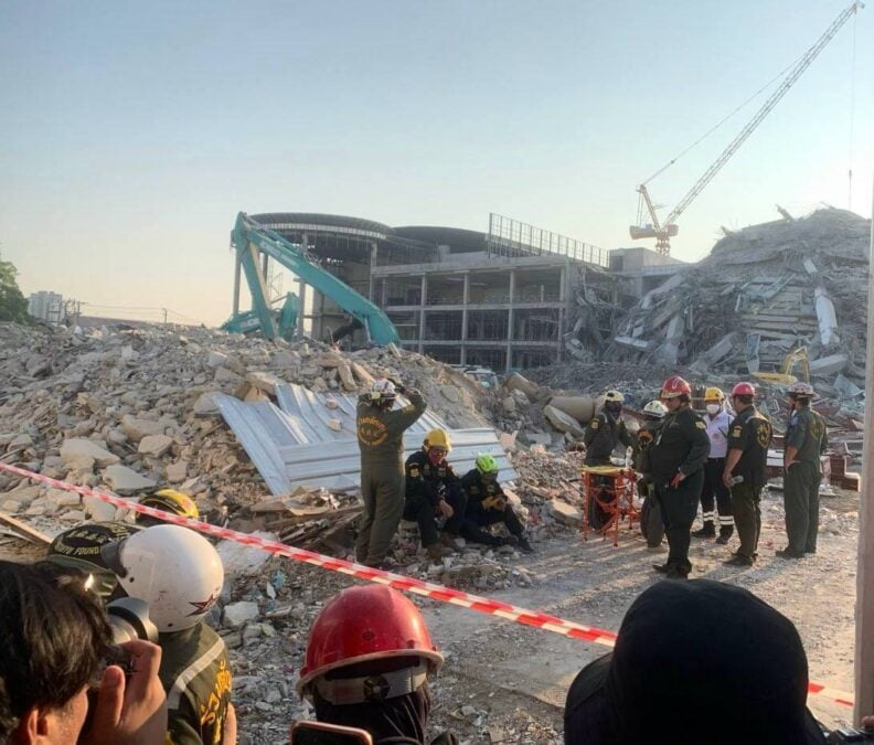 Rescue efforts underway after the collapse of the new State Audit Office building in Bangkok, reportedly triggered by an earthquake on March 28, 2025 (Photo: Prachatai)