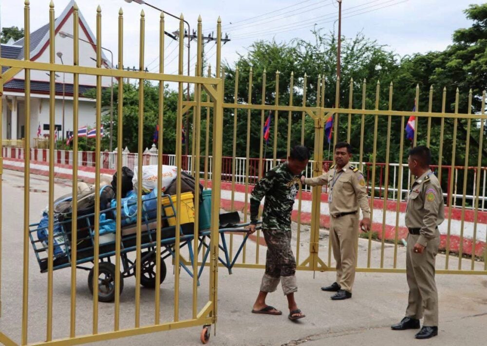 Cambodian police open a gate for man leaving via a Border Checkpoint on June 29, 2025. (Poipet Border checkpoint’s Facebook)