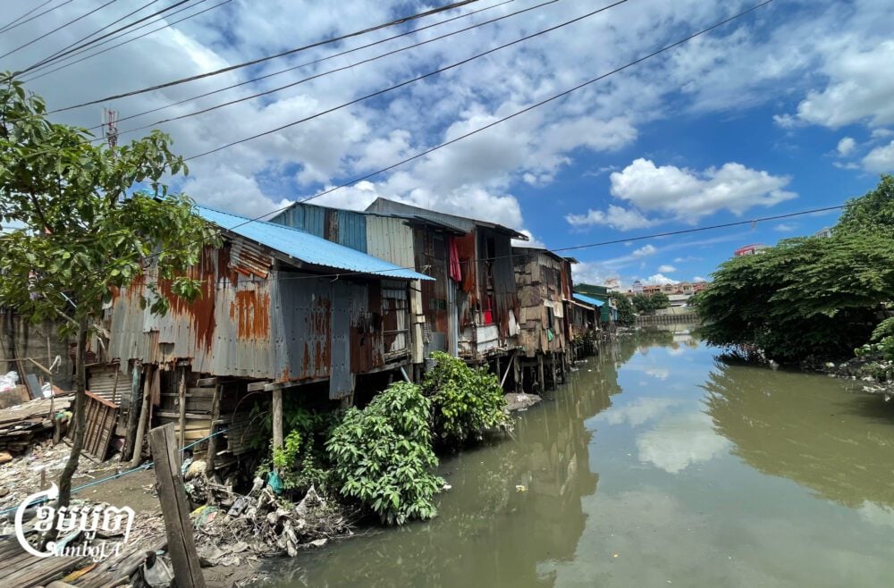 Households along Boeung Trabek canal at Samaki Rong Roeurng community in Chamkar Mon district face eviction due to the canal expansion project to relieve flooding in Phnom Penh. Photo taken on May 26, 2025. (CamboJA/Pring Samrang)