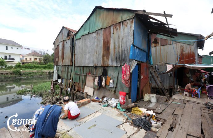 Households at Samaki Rong Roeurng community in Chamkar Mon district face eviction due to the canal expansion project to relieve flooding in Phnom Penh. Photo taken on May 26, 2025. (CamboJA/Pring Samrang)