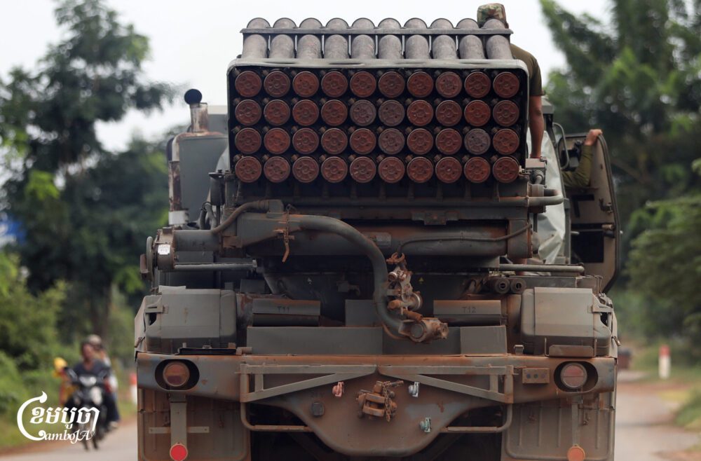 Cambodian forces prepare to respond to Thai soldiers' shooting, Oddor Mean Chey province, July 25, 2025. (CamboJA/Pring Samrang)